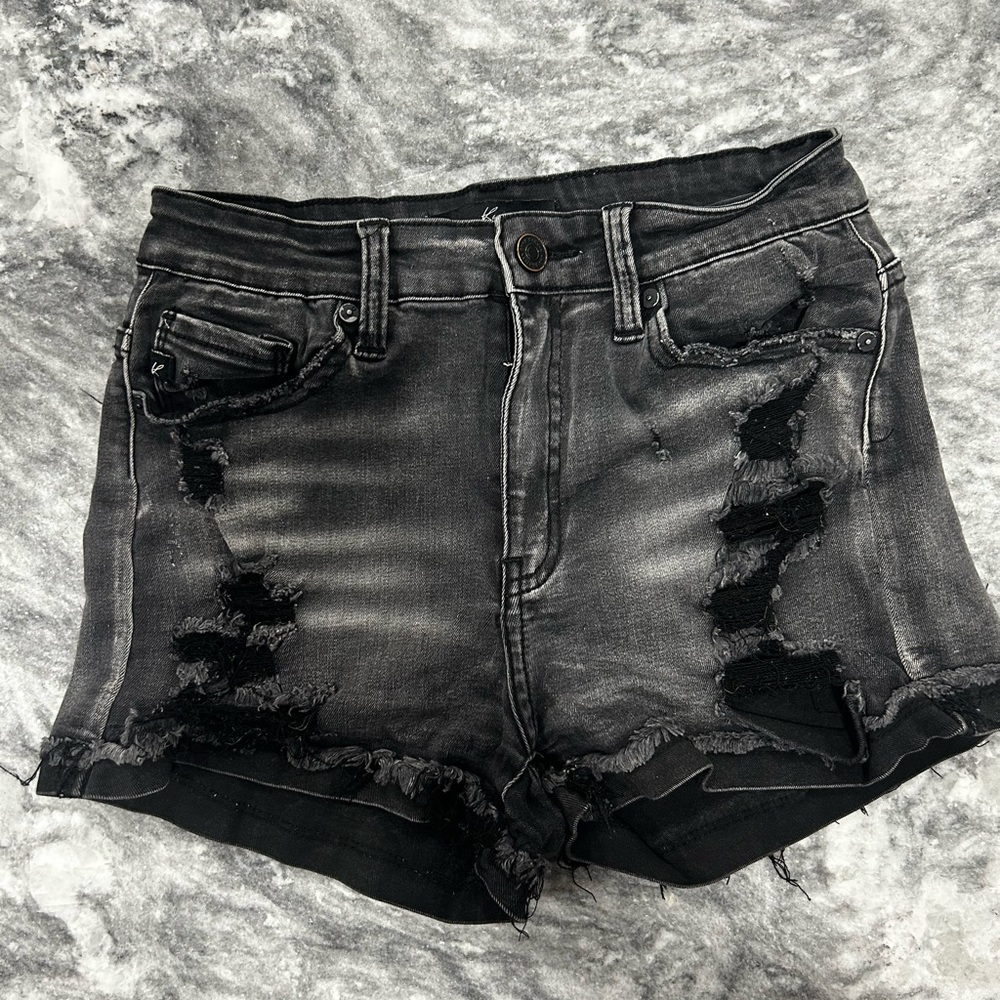 Size Medium Black cuffed KanCan shorts